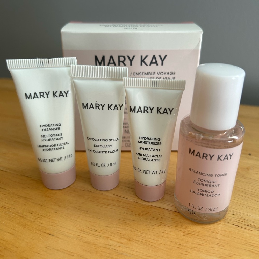 Mary Kay Hydrating Go Set